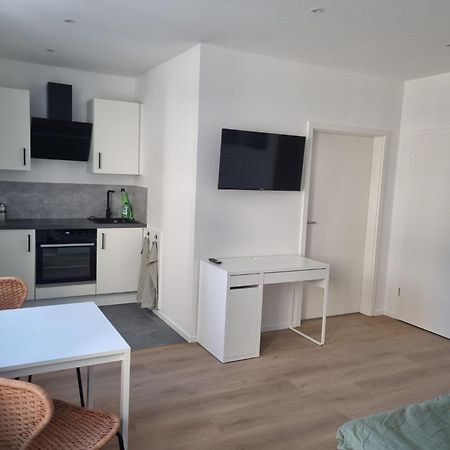 Wohnung Donau - Im Zentrum, Kueche, Parkplatz, Ruhig Gelegen Passau Kültér fotó