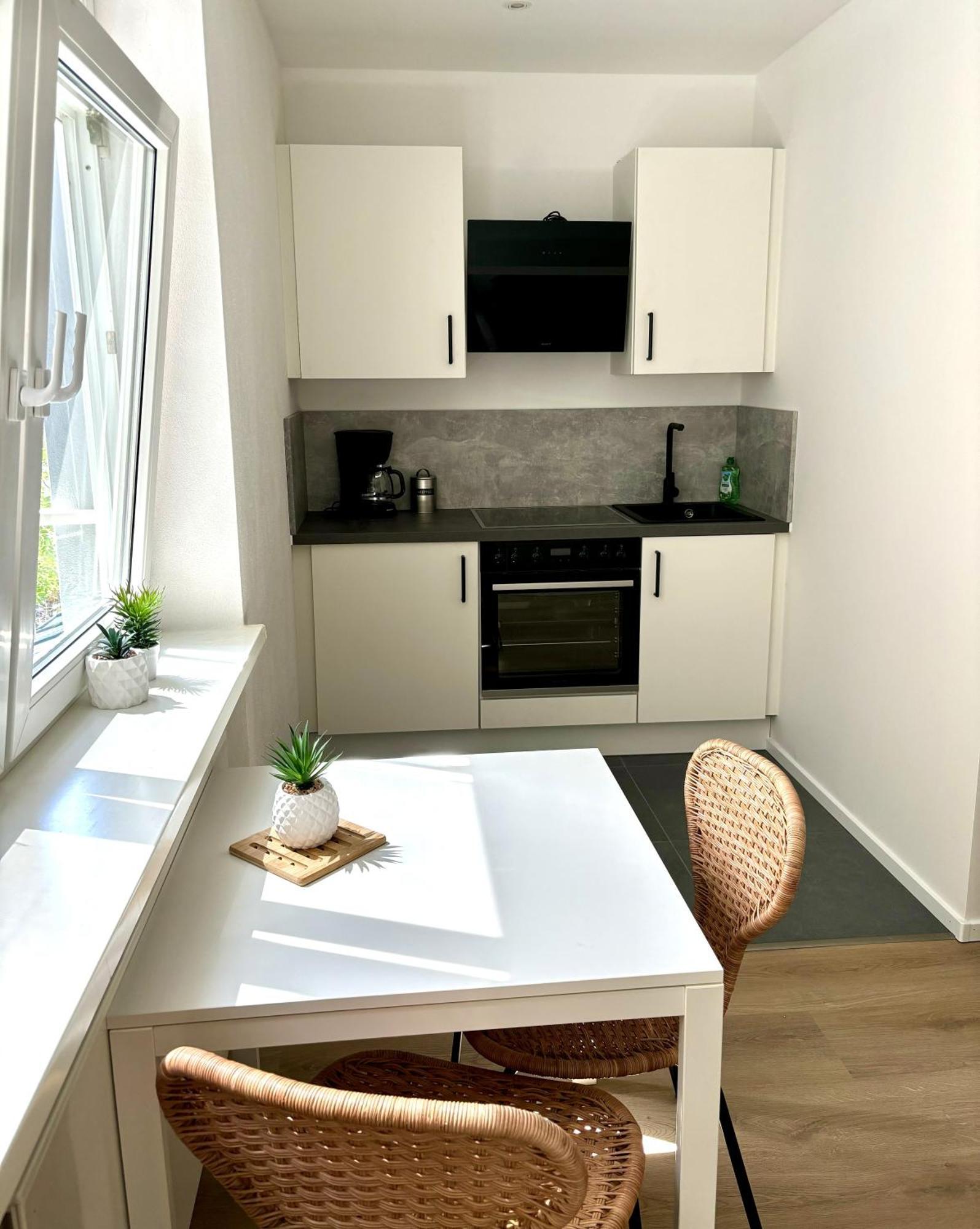 Wohnung Donau - Im Zentrum, Kueche, Parkplatz, Ruhig Gelegen Passau Kültér fotó